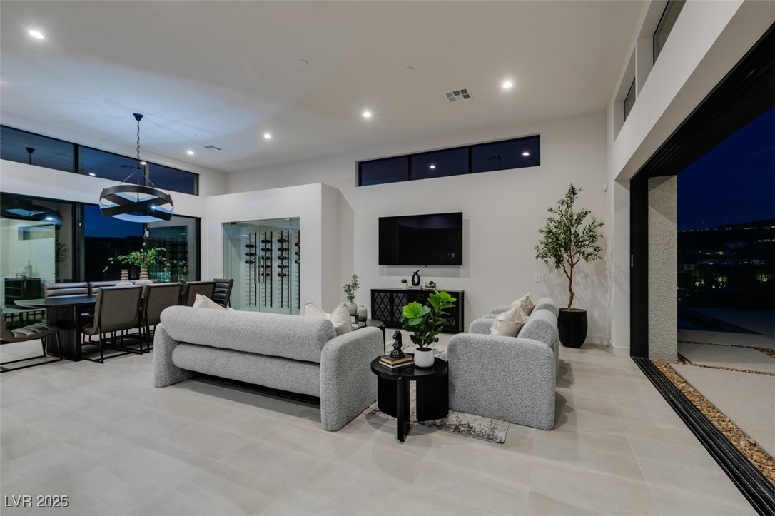 623 Dragon Mountain Court
