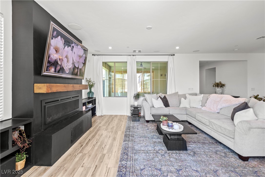 3369 Ponicelli Lane