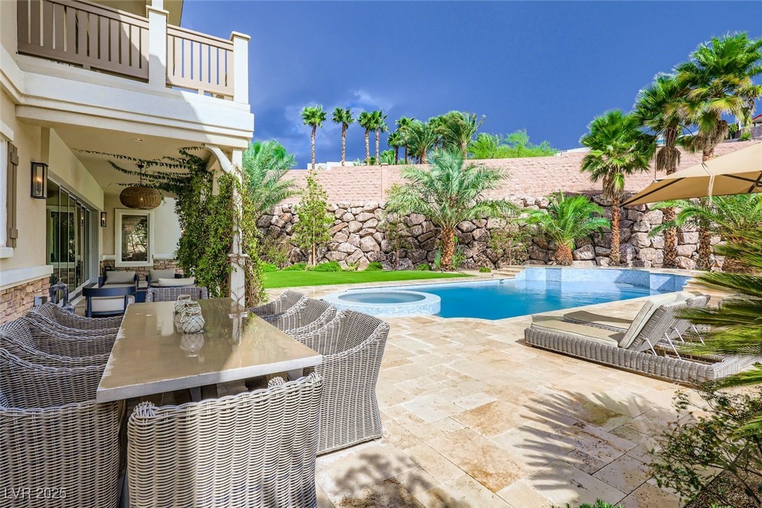 430 Stone Lair Court