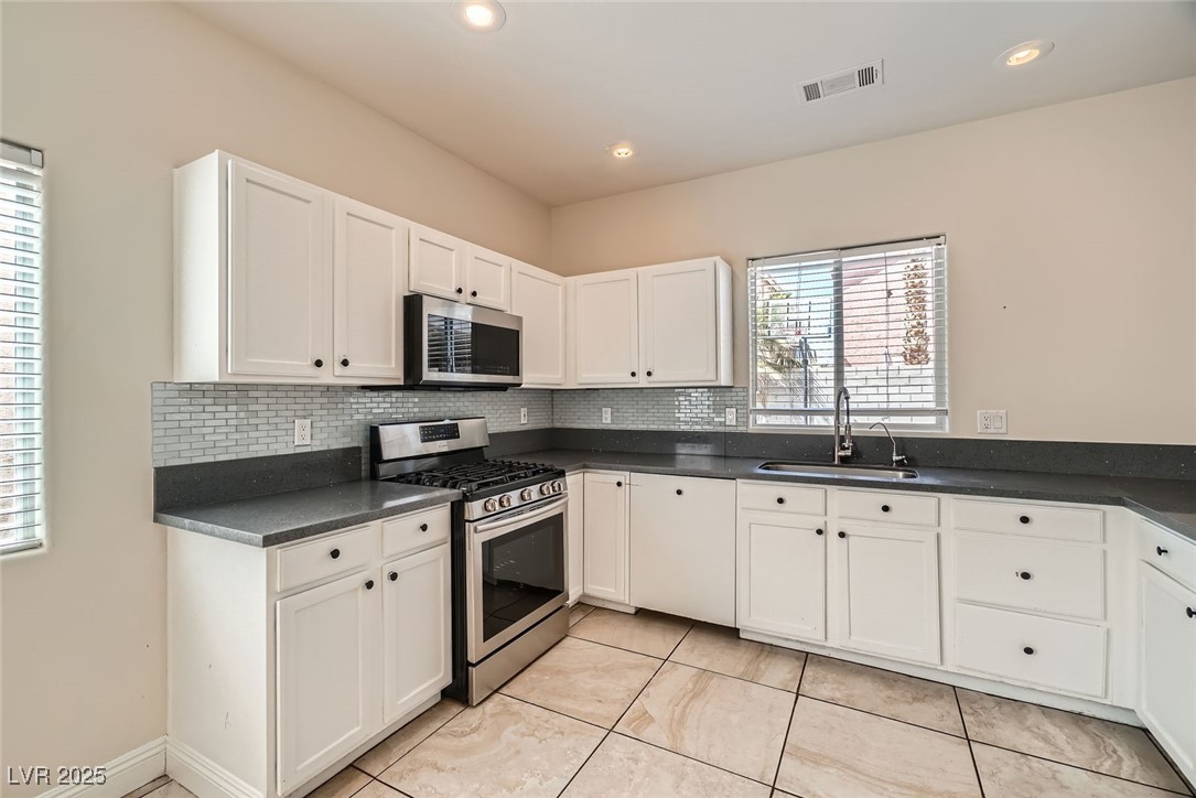 5921 Royal Castle Lane