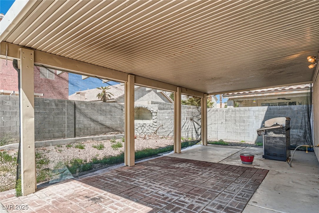 5921 Royal Castle Lane