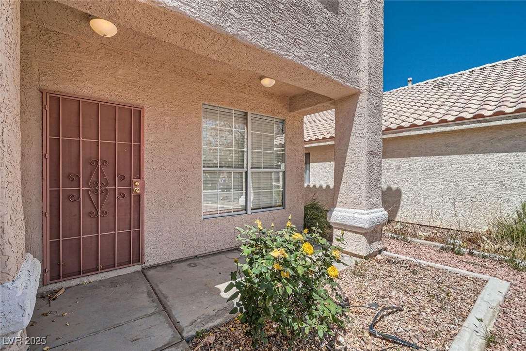 5921 Royal Castle Lane
