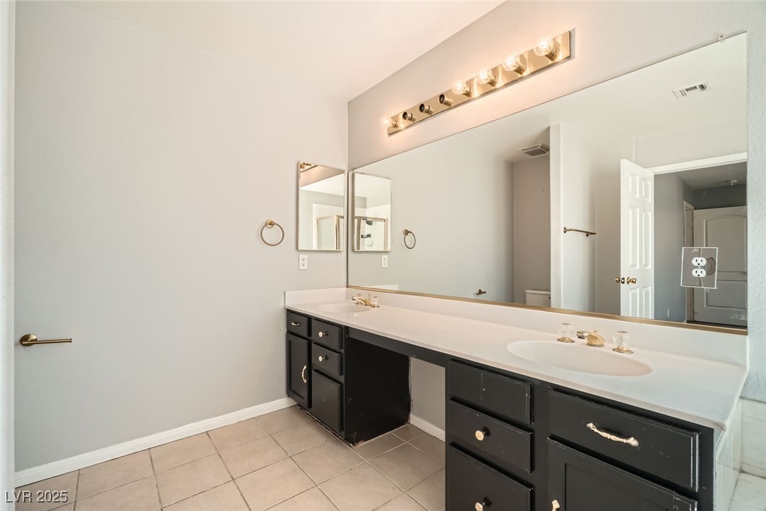 5921 Royal Castle Lane