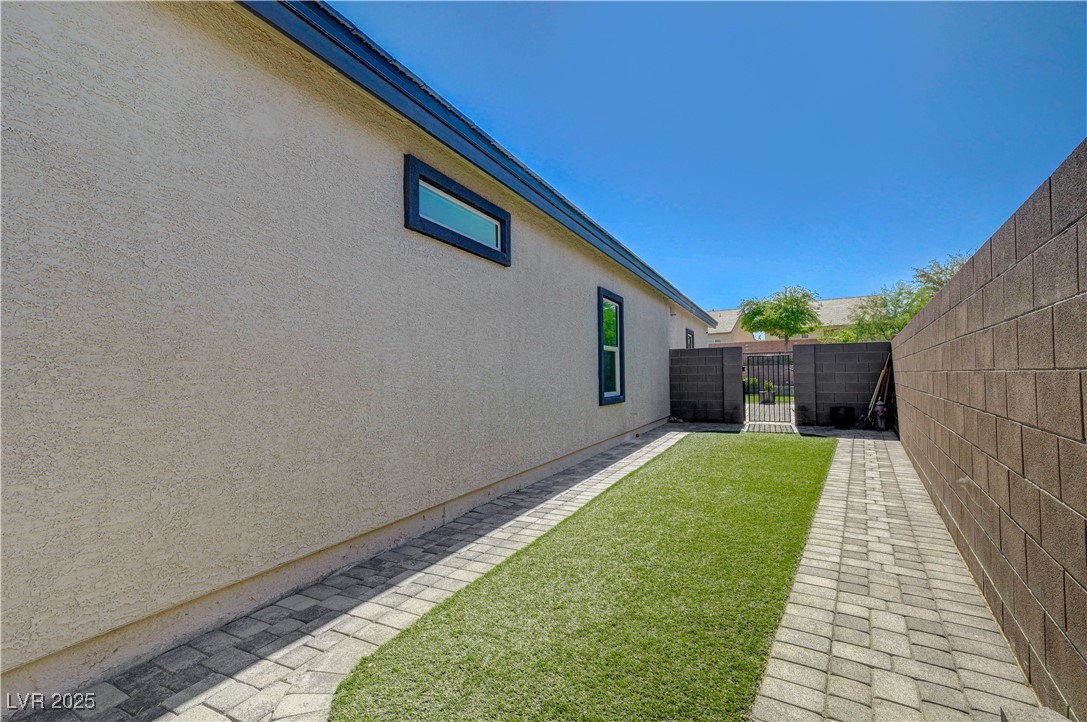7737 Nestor Creek Lane