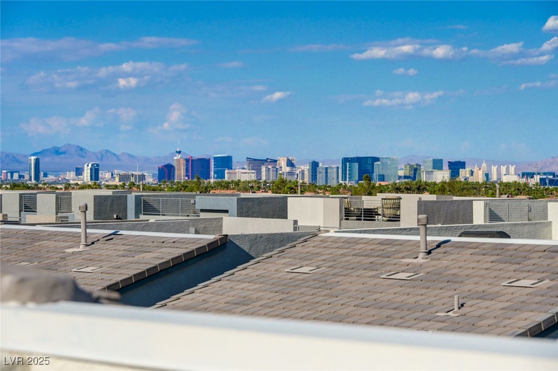 8178 Eaton Hill Street