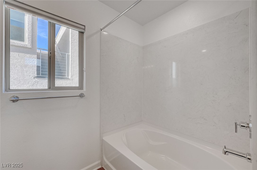 8178 Eaton Hill Street