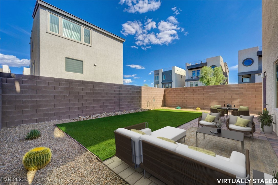 8178 Eaton Hill Street