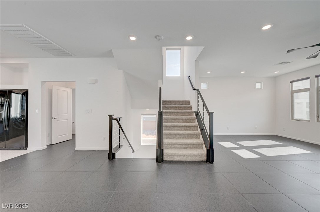 8178 Eaton Hill Street