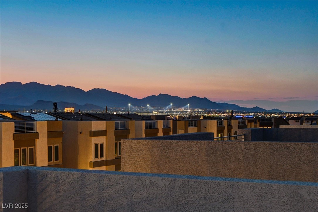 8178 Eaton Hill Street