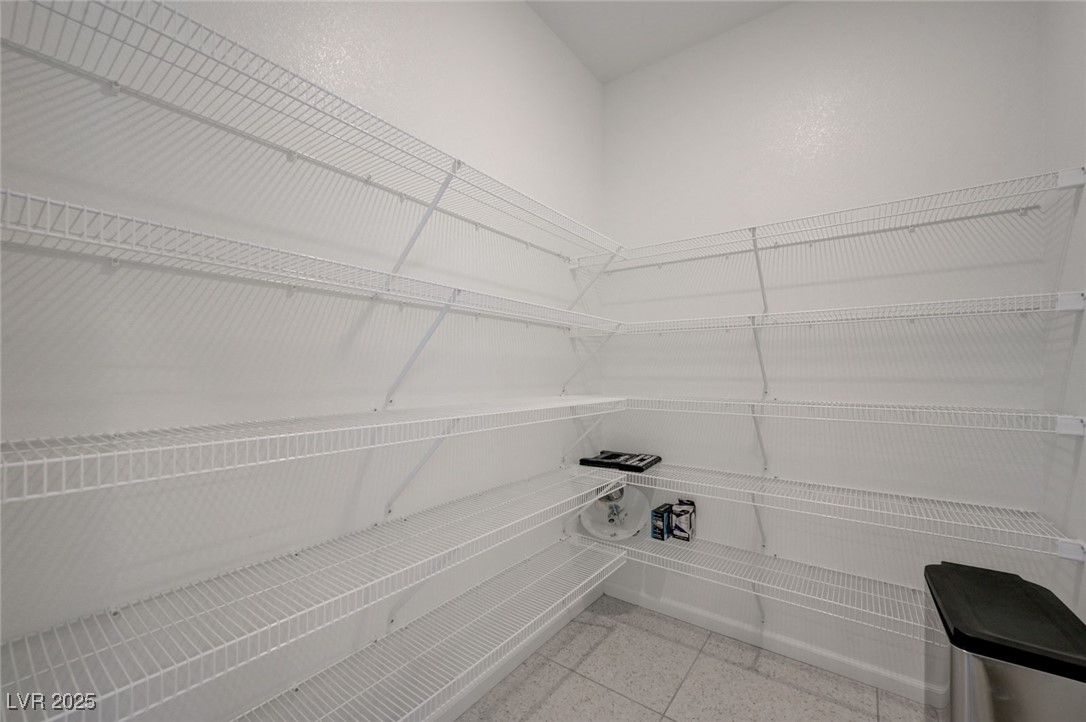 8178 Eaton Hill Street