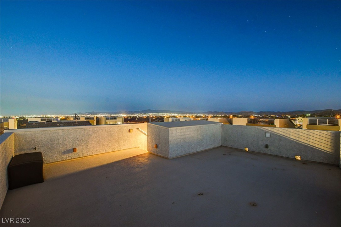 8178 Eaton Hill Street