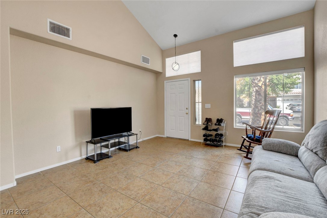 6325 Monarch Creek Street