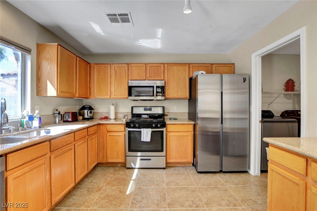 6325 Monarch Creek Street