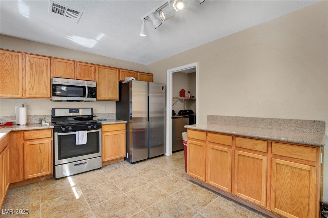 6325 Monarch Creek Street