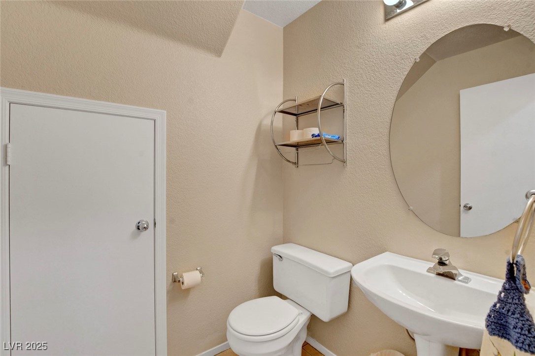 6325 Monarch Creek Street