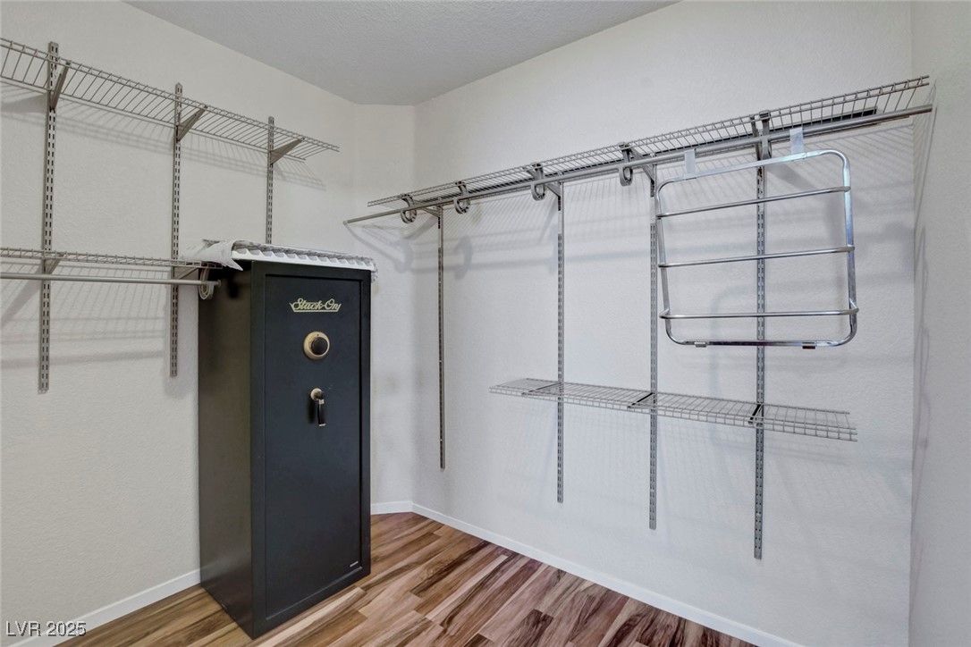 6325 Monarch Creek Street