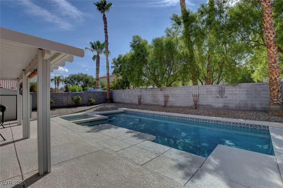 6325 Monarch Creek Street