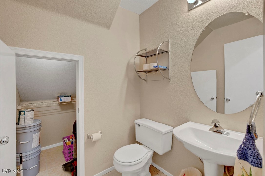 6325 Monarch Creek Street