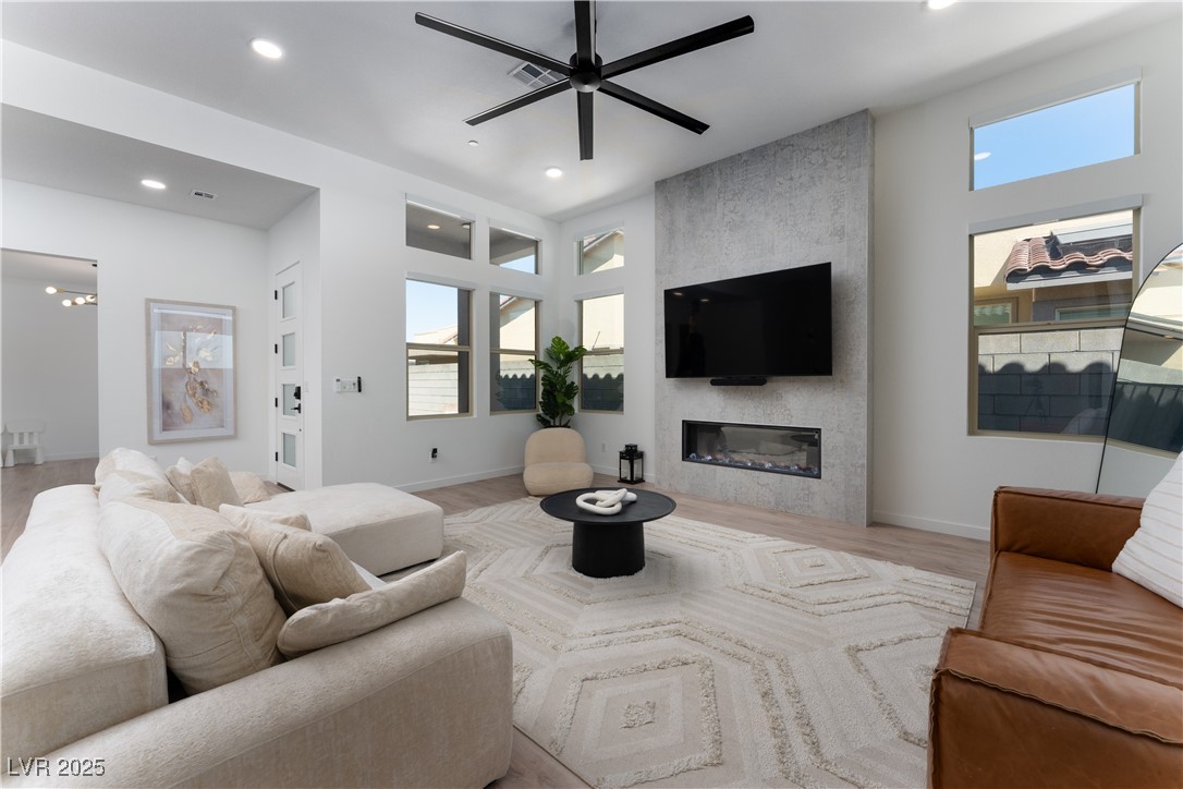 9942 Egan Valley Street