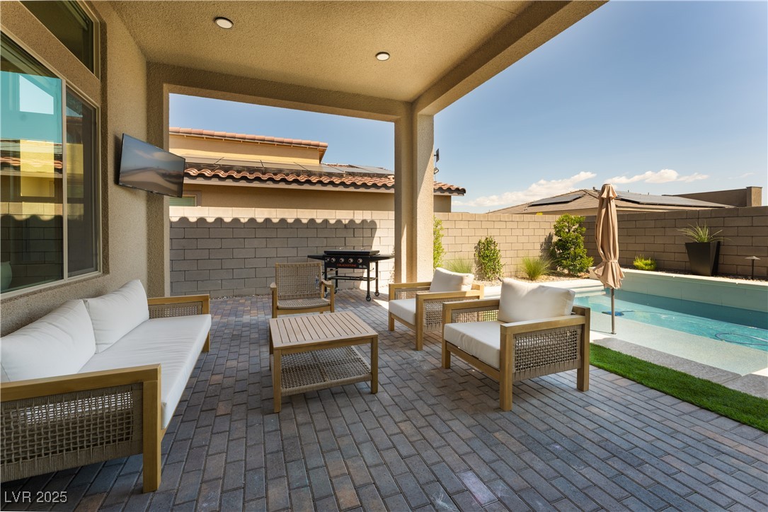 9942 Egan Valley Street