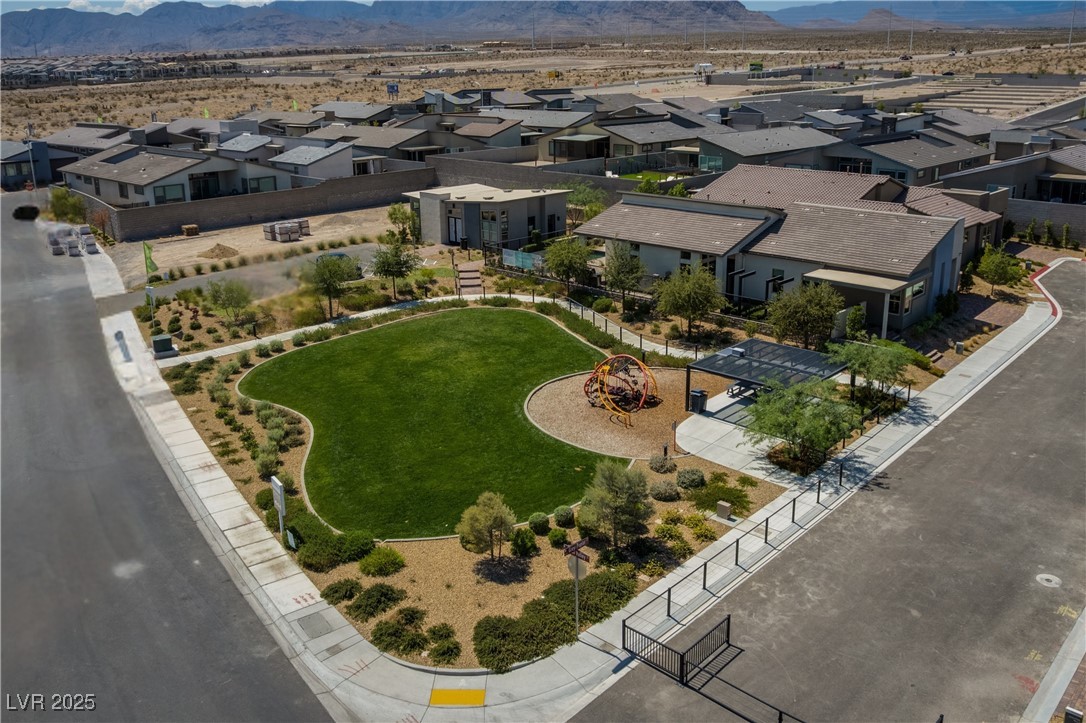 9942 Egan Valley Street