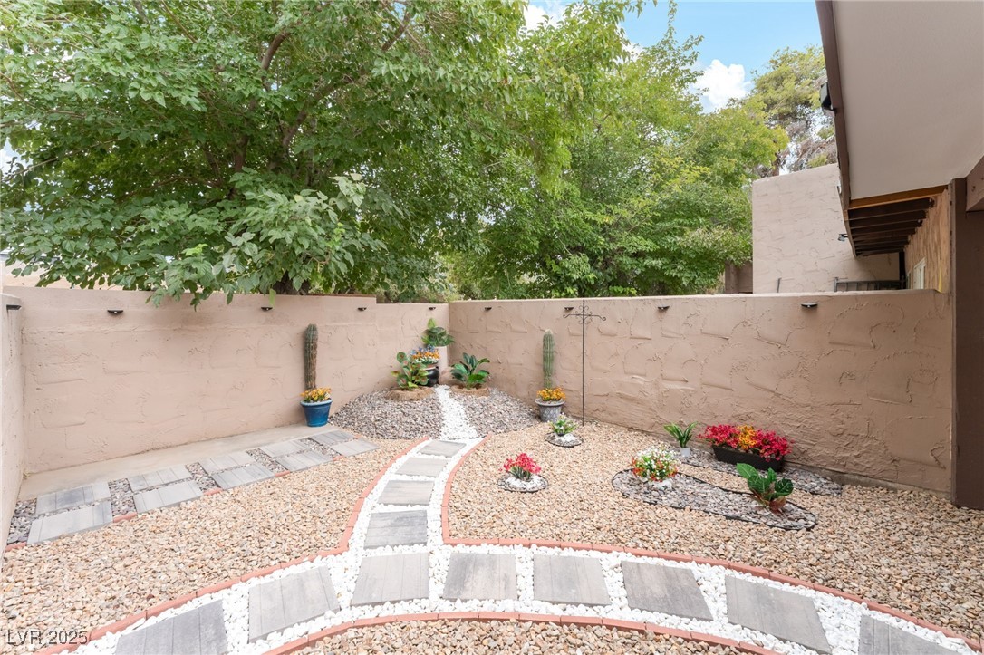 4237 Brockton Green Court