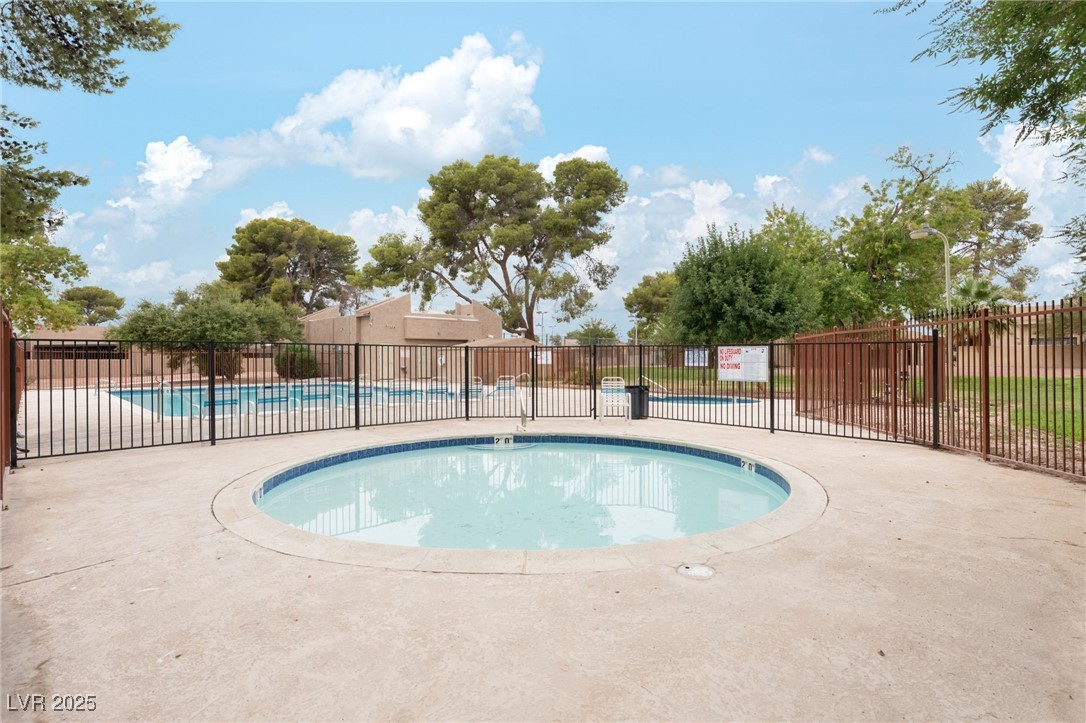 4237 Brockton Green Court