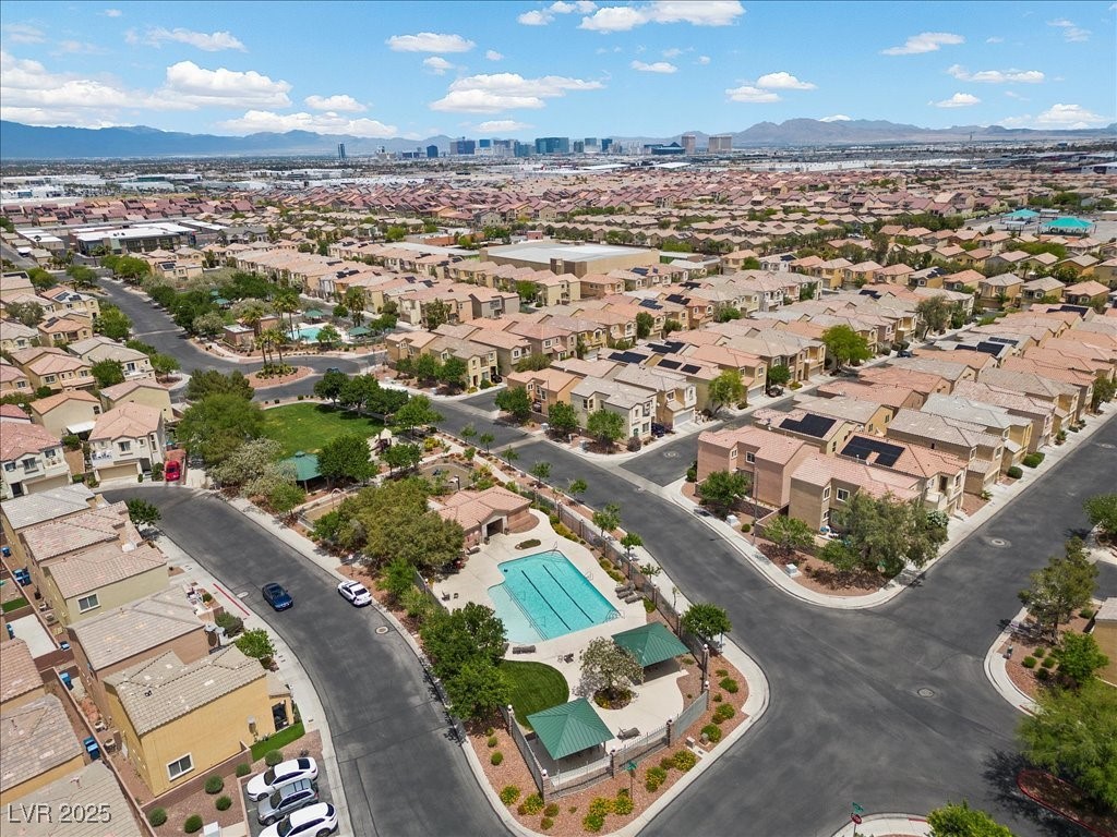 6612 Hathersage Avenue