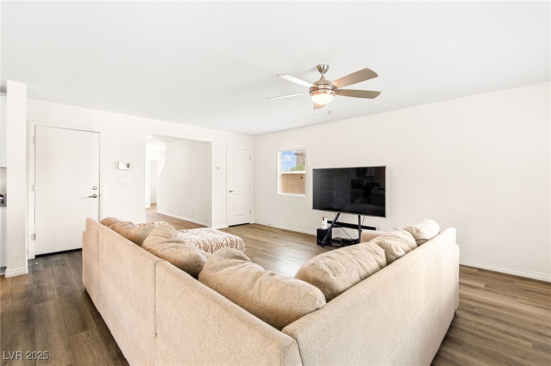 4215 Wind Mesa Drive