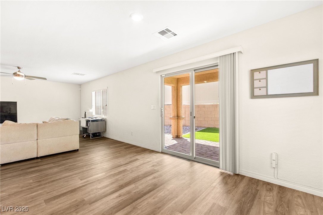 4215 Wind Mesa Drive