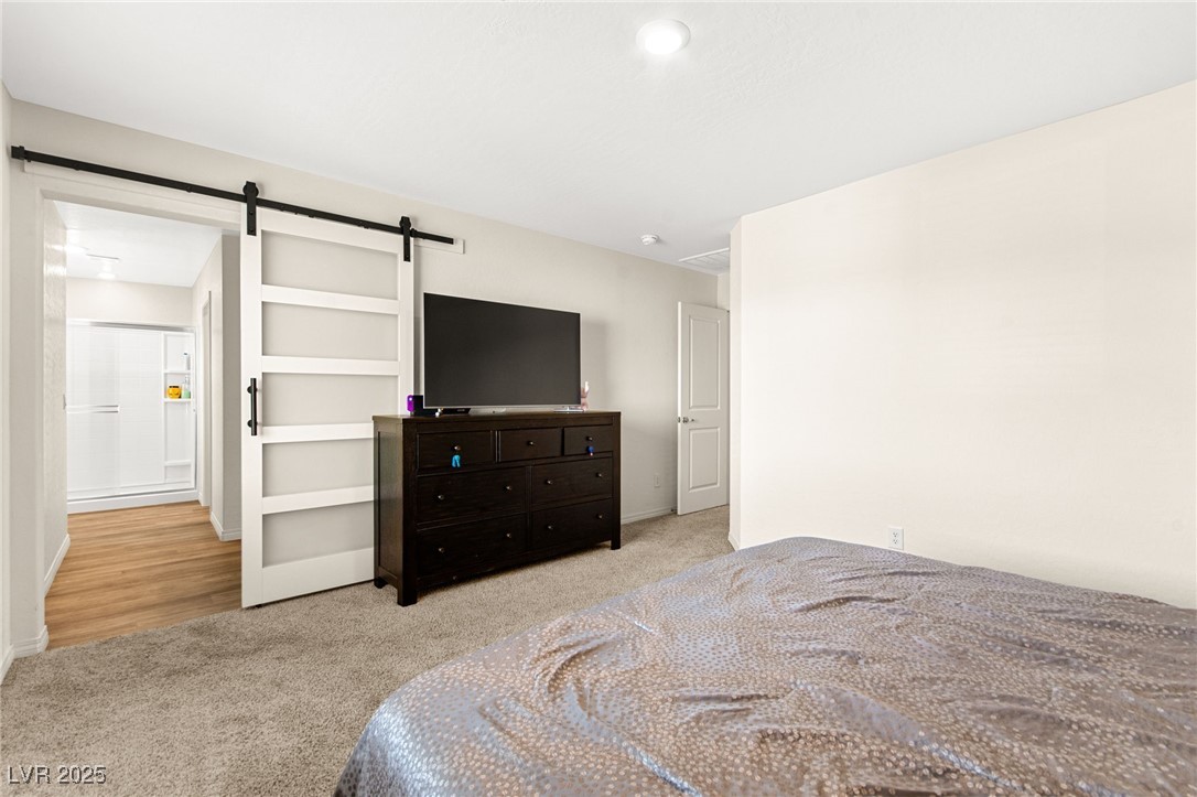 4215 Wind Mesa Drive