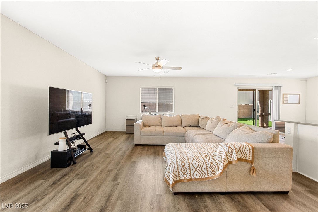 4215 Wind Mesa Drive