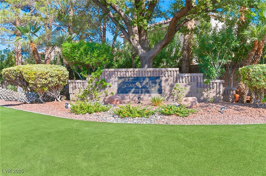 896 Clear Diamond Avenue
