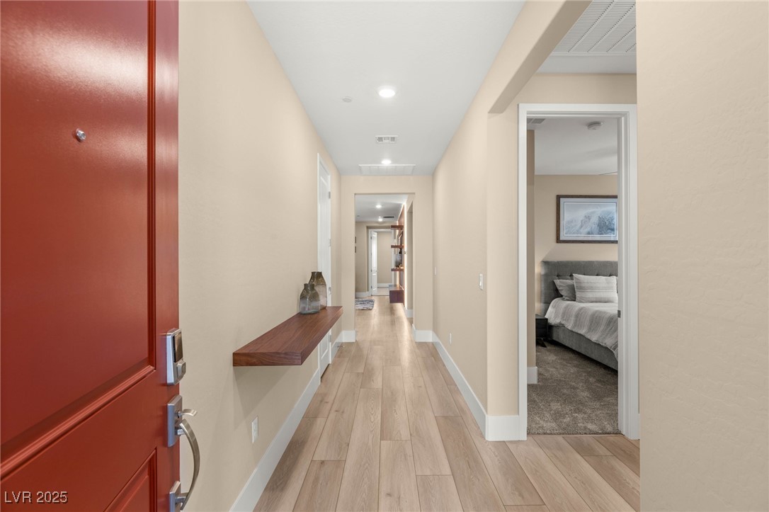 10066 Auburn Rose Avenue