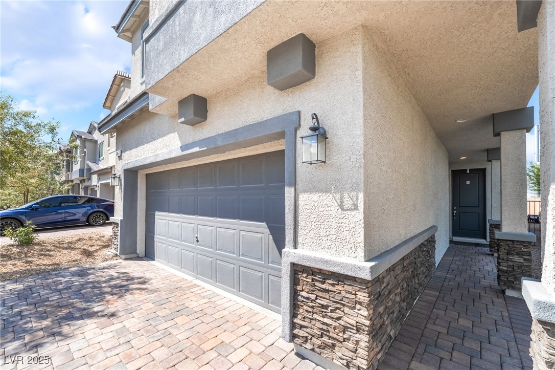 6506 Emerald Rock Court