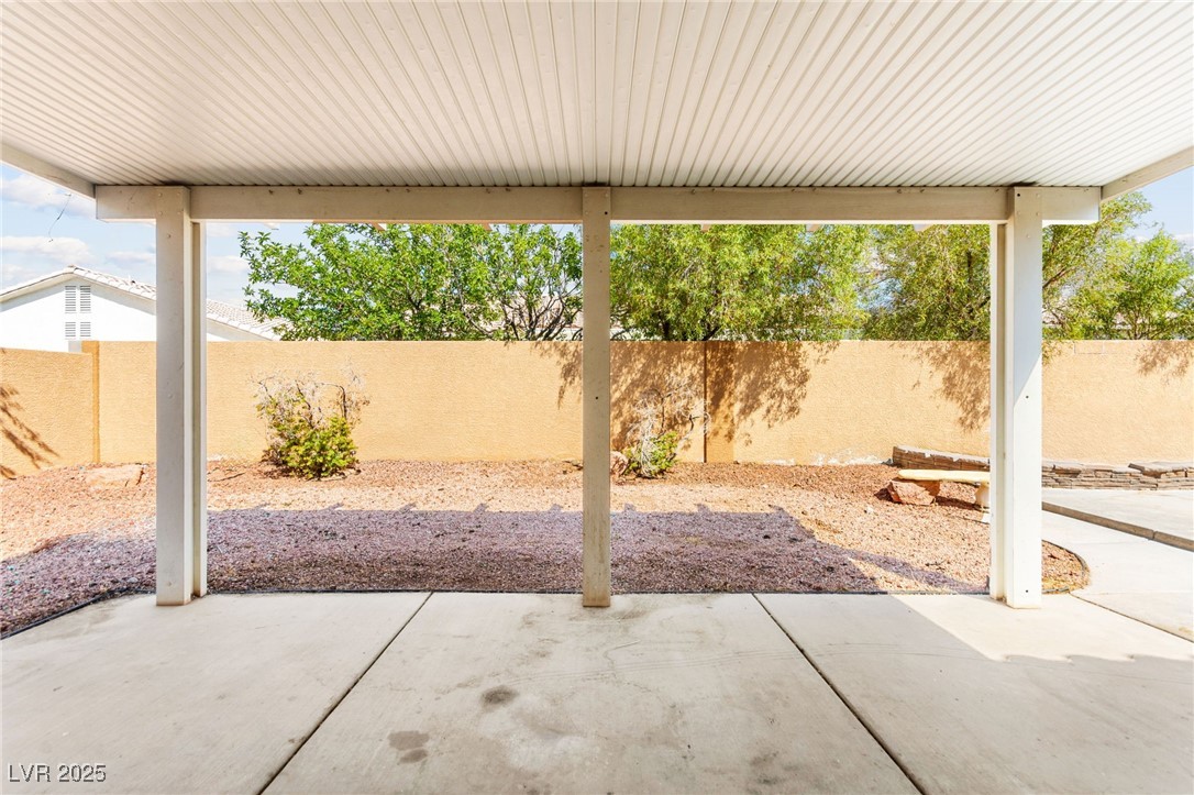 5232 Wild Orchid Street