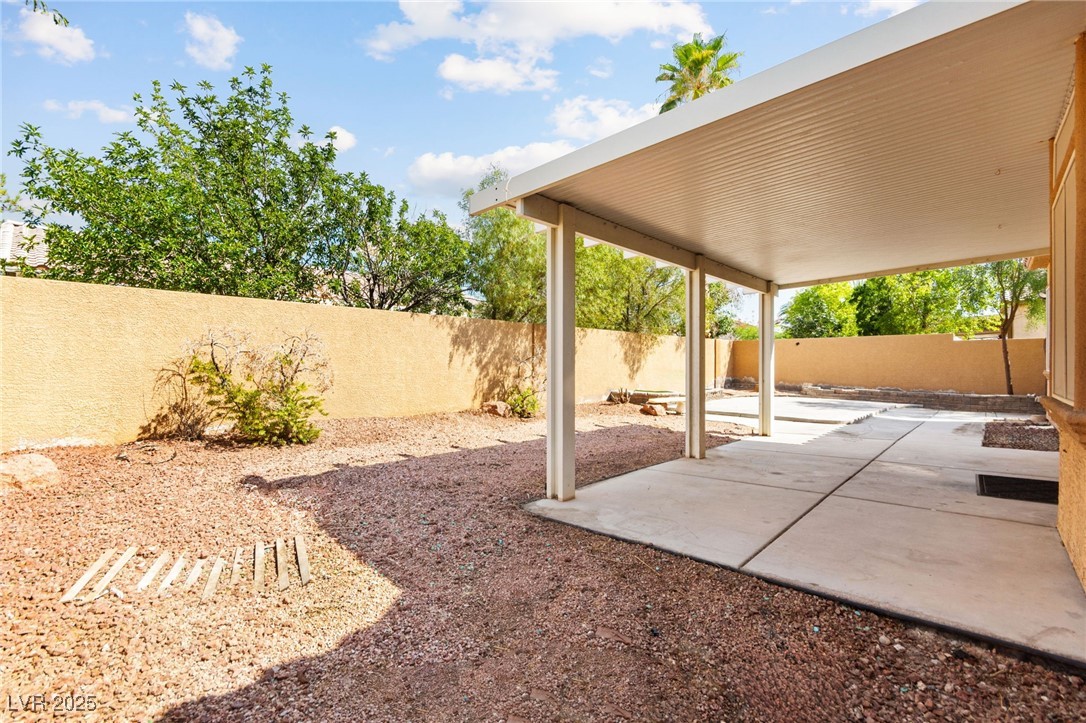 5232 Wild Orchid Street