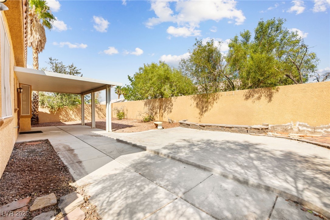 5232 Wild Orchid Street
