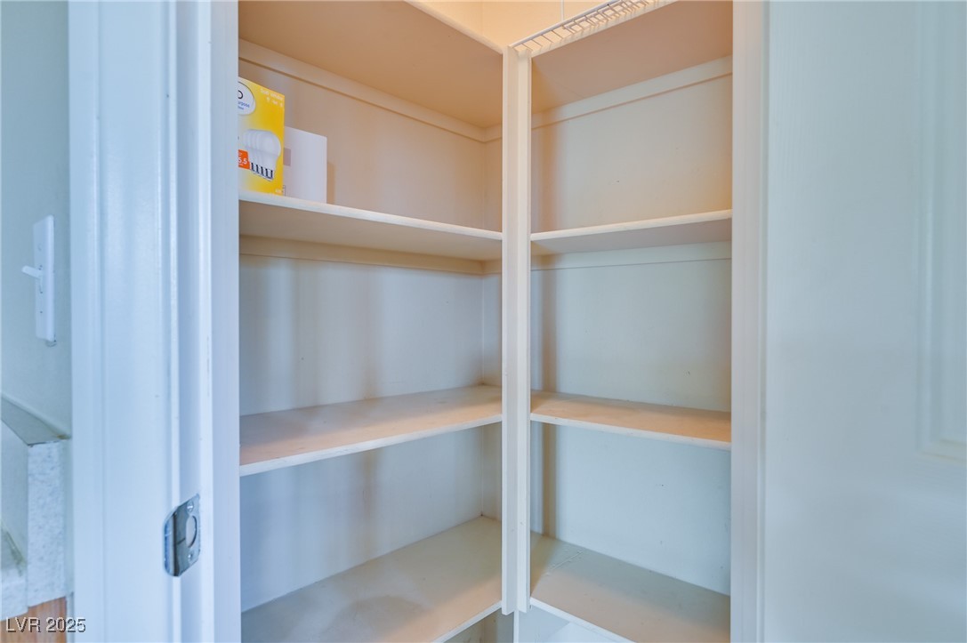 5950 Barbosa Drive 2