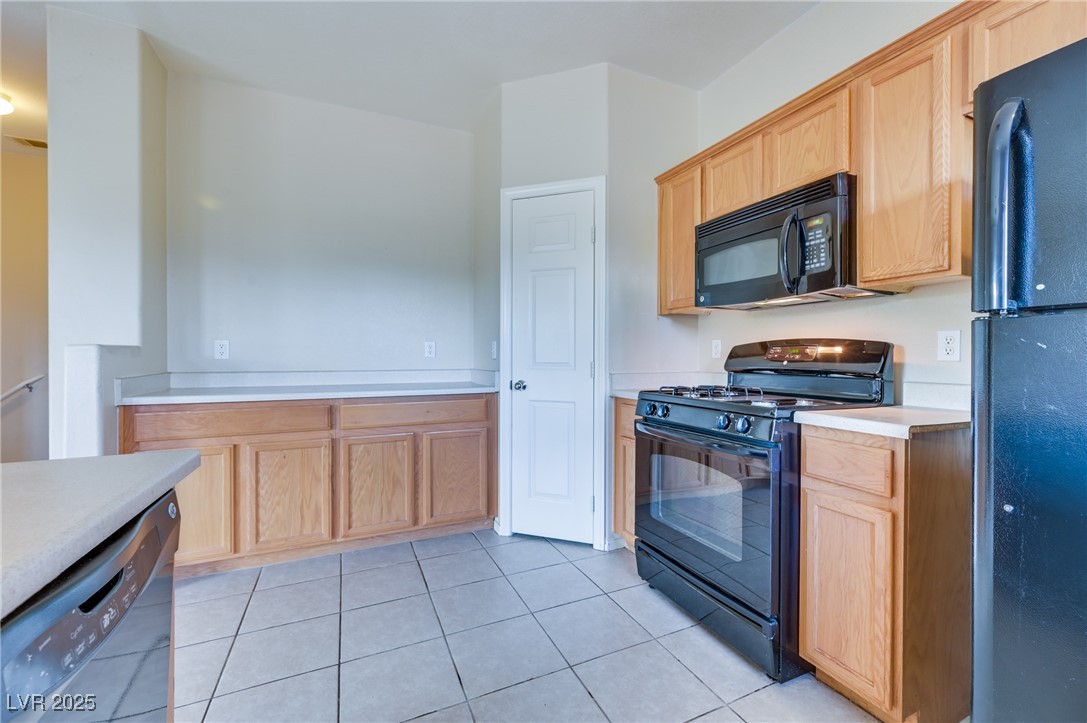 5950 Barbosa Drive 2