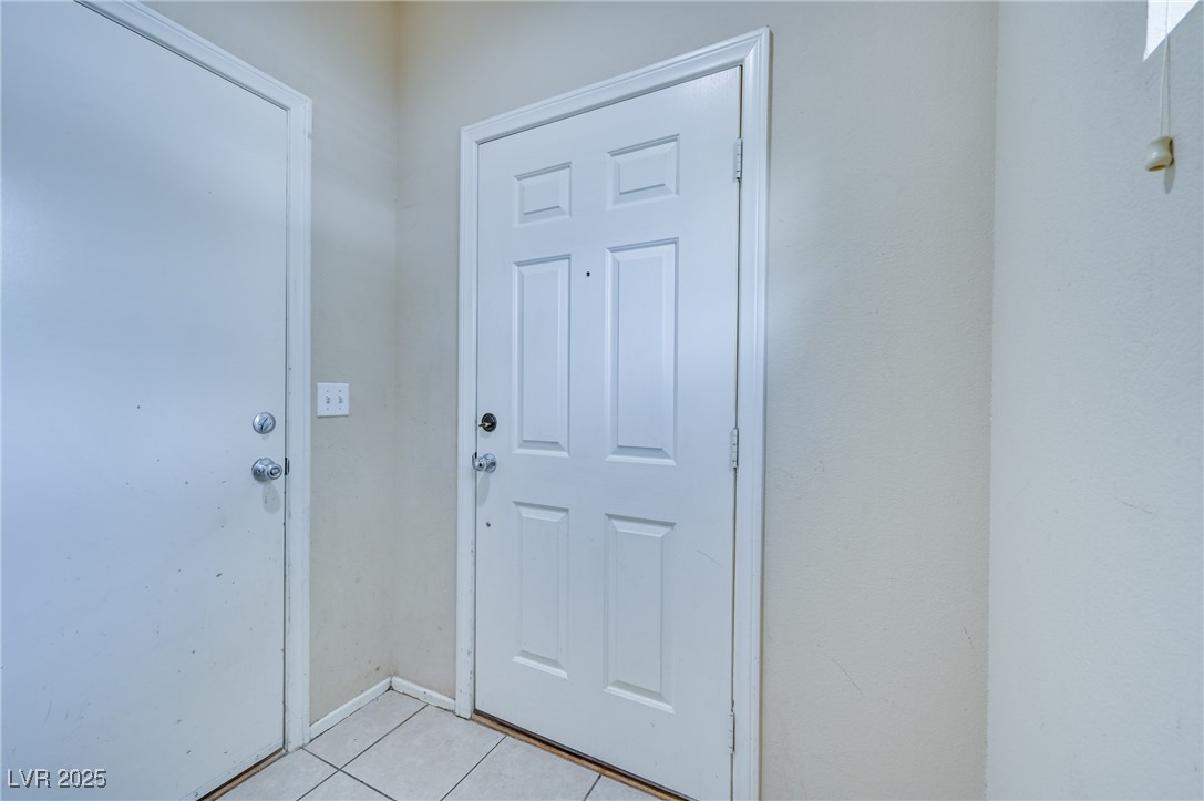5950 Barbosa Drive 2