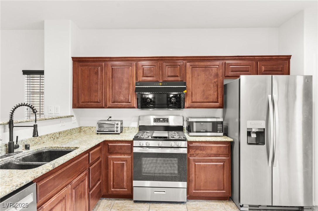 6126 Crow Butte Court