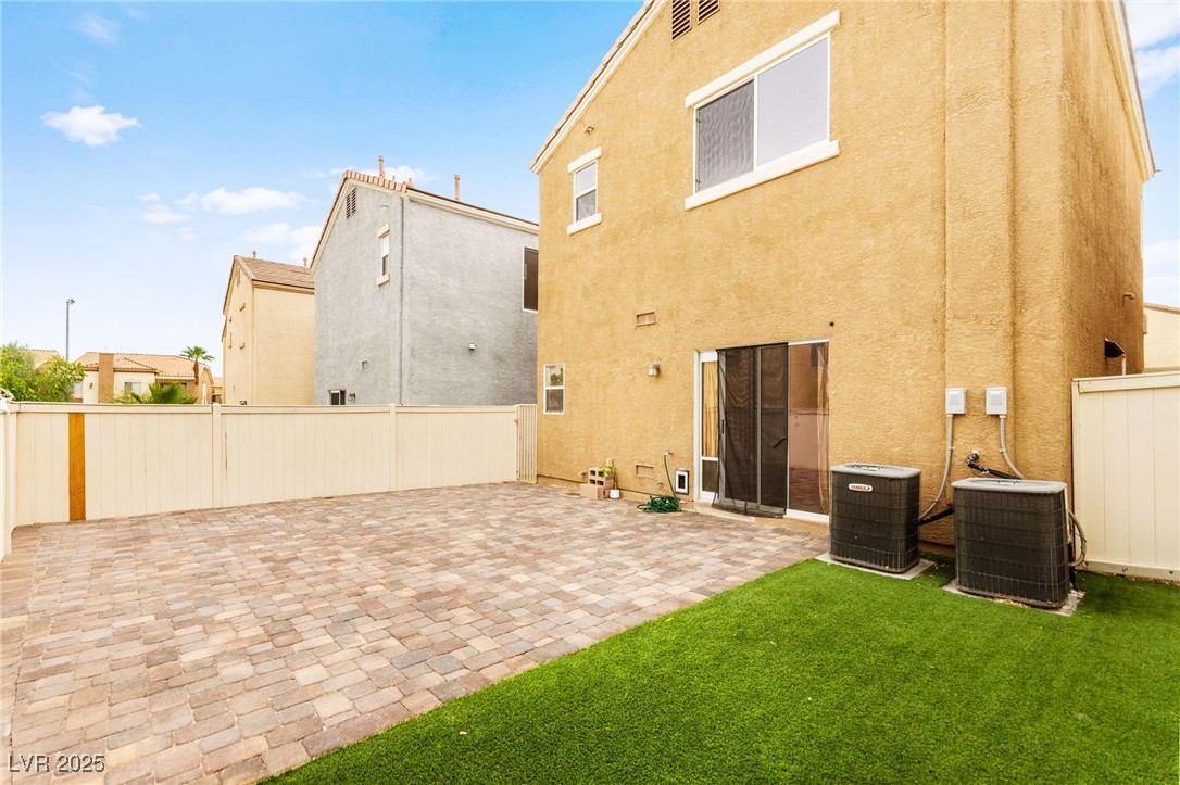 6126 Crow Butte Court