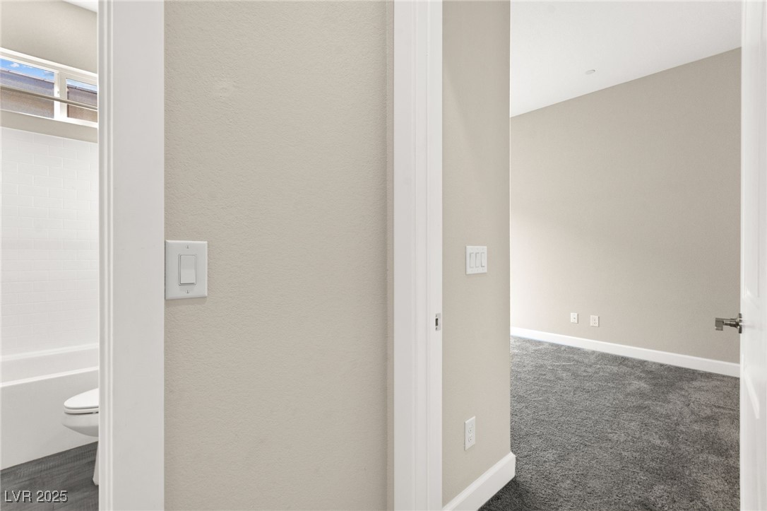 851 Klamath Springs Street