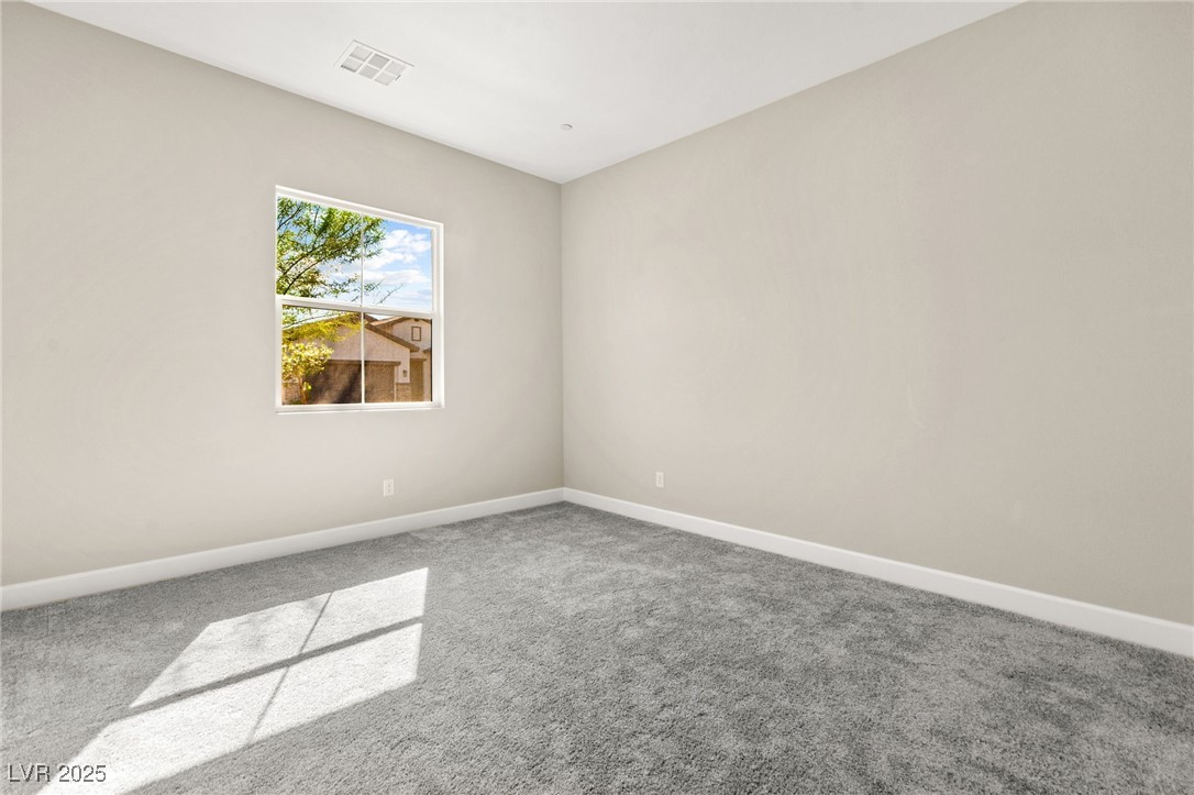 851 Klamath Springs Street