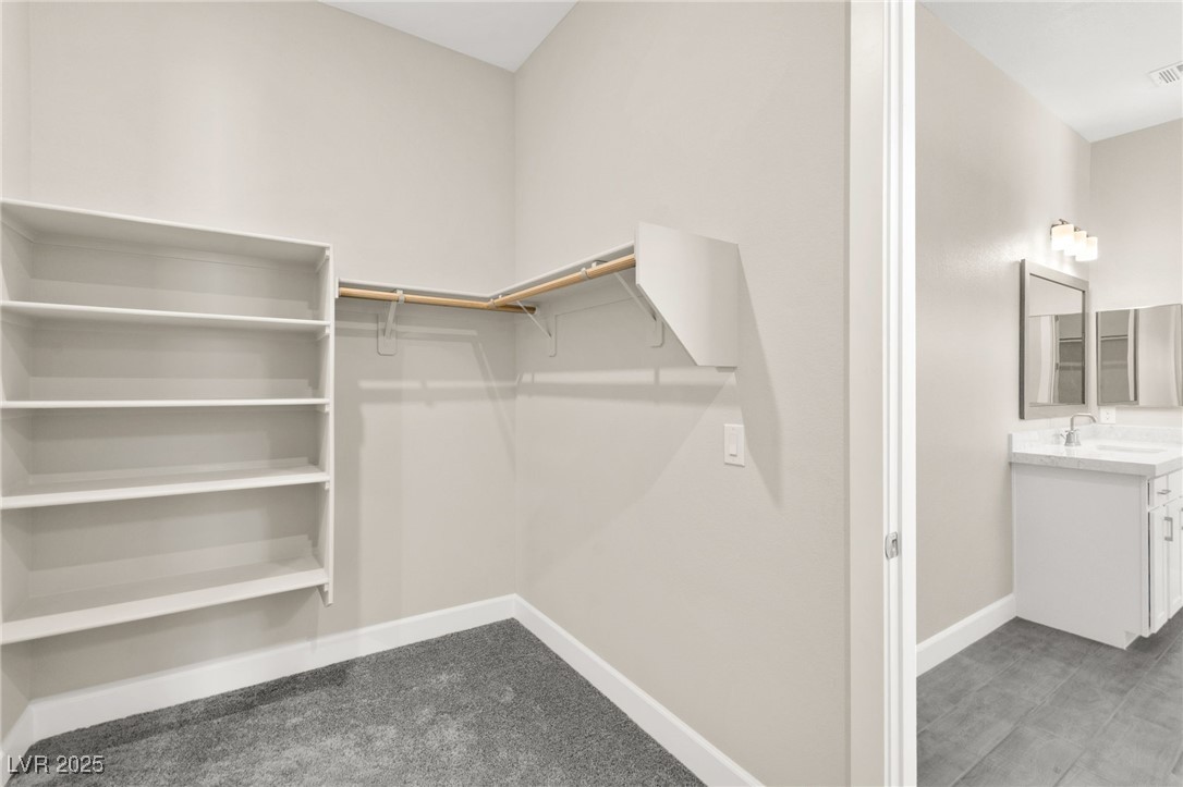 851 Klamath Springs Street