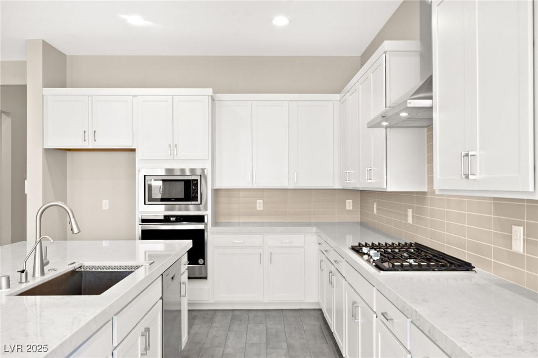 851 Klamath Springs Street