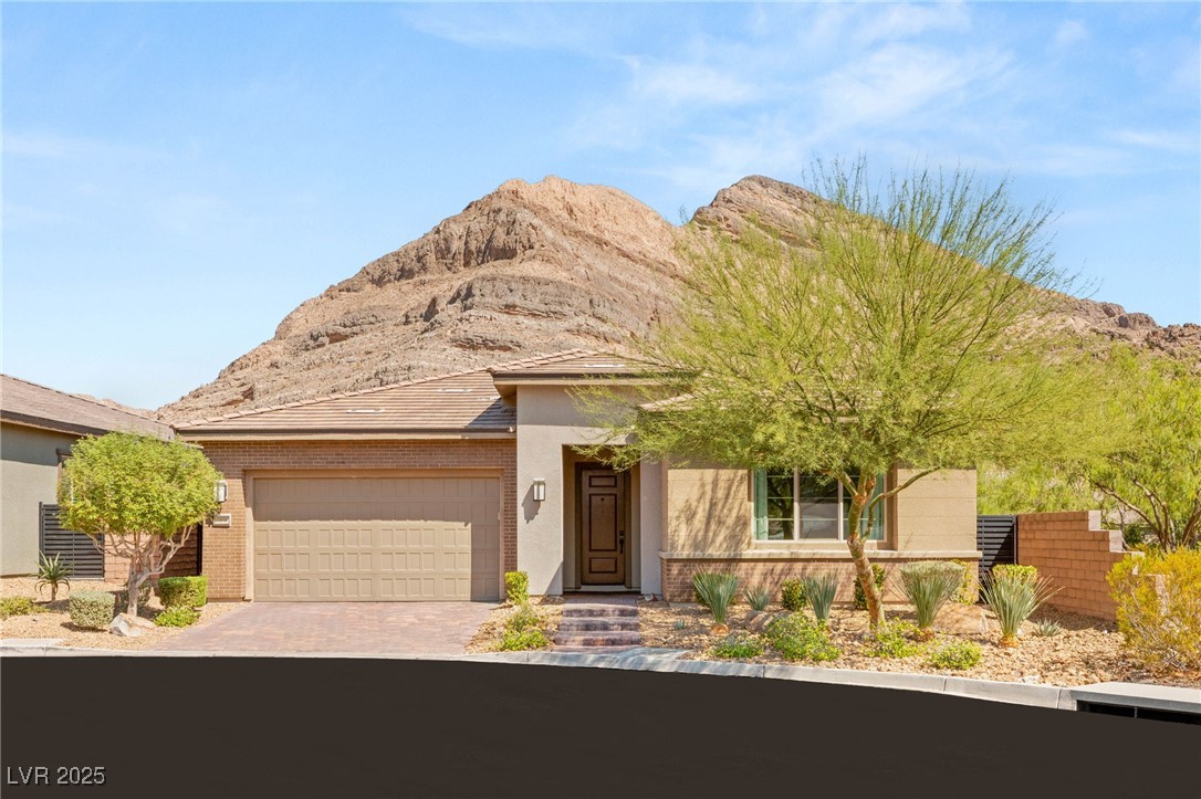 10890 Red Yucca Drive