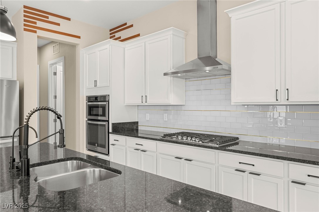 10890 Red Yucca Drive