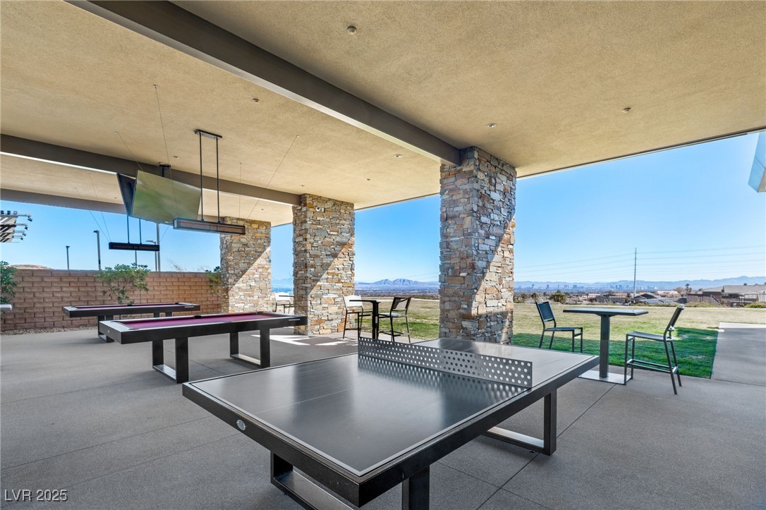 10890 Red Yucca Drive